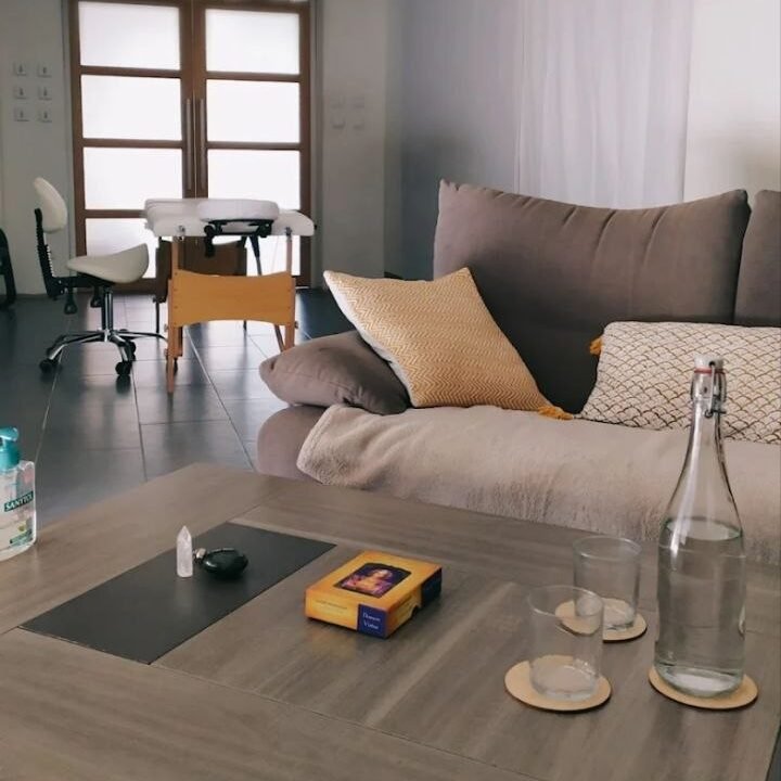 Espace de relaxation, de méditation, de soin énergétique pour séance de coaching gestion du stress Côte d’Opale